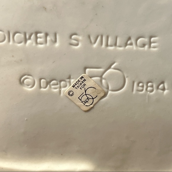 Dickens Village “Golden Swan Baker” Department 56 - Picture 5 of 5